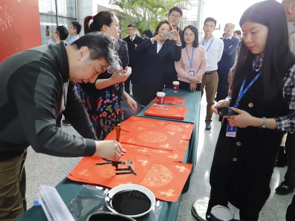 在高档写字楼上班是什么体验,高档写字楼办公体验