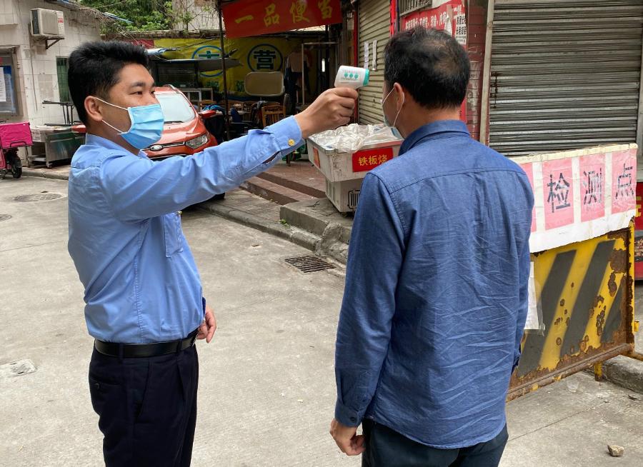 天河|五山街来穗中心管理员冯振涛:坚守基层防疫一线,做来穗人员的贴心人