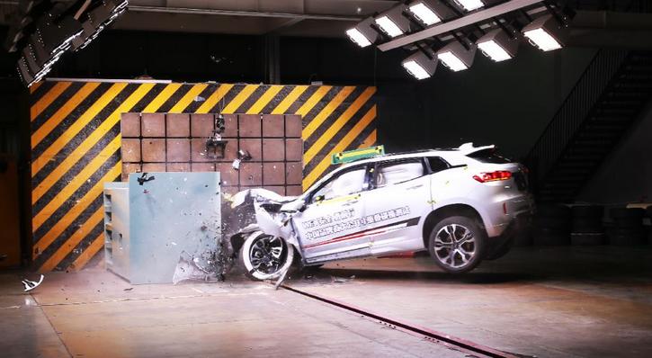 vv7车性能如何,vv7车身强度