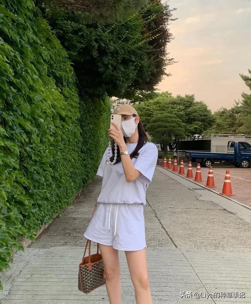 微胖女生适合穿什么裤子,微胖女生穿什么颜色好看