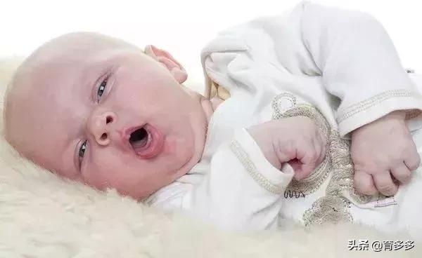 宝宝扁桃体发炎咳嗽便秘怎么推拿,宝宝反复发烧咳嗽咳的厉害怎么办