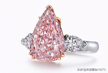 「珠宝集群专题」重温无限惊喜与浪漫:周生生邀您回顾在消博会上展出的臻选珠宝系列