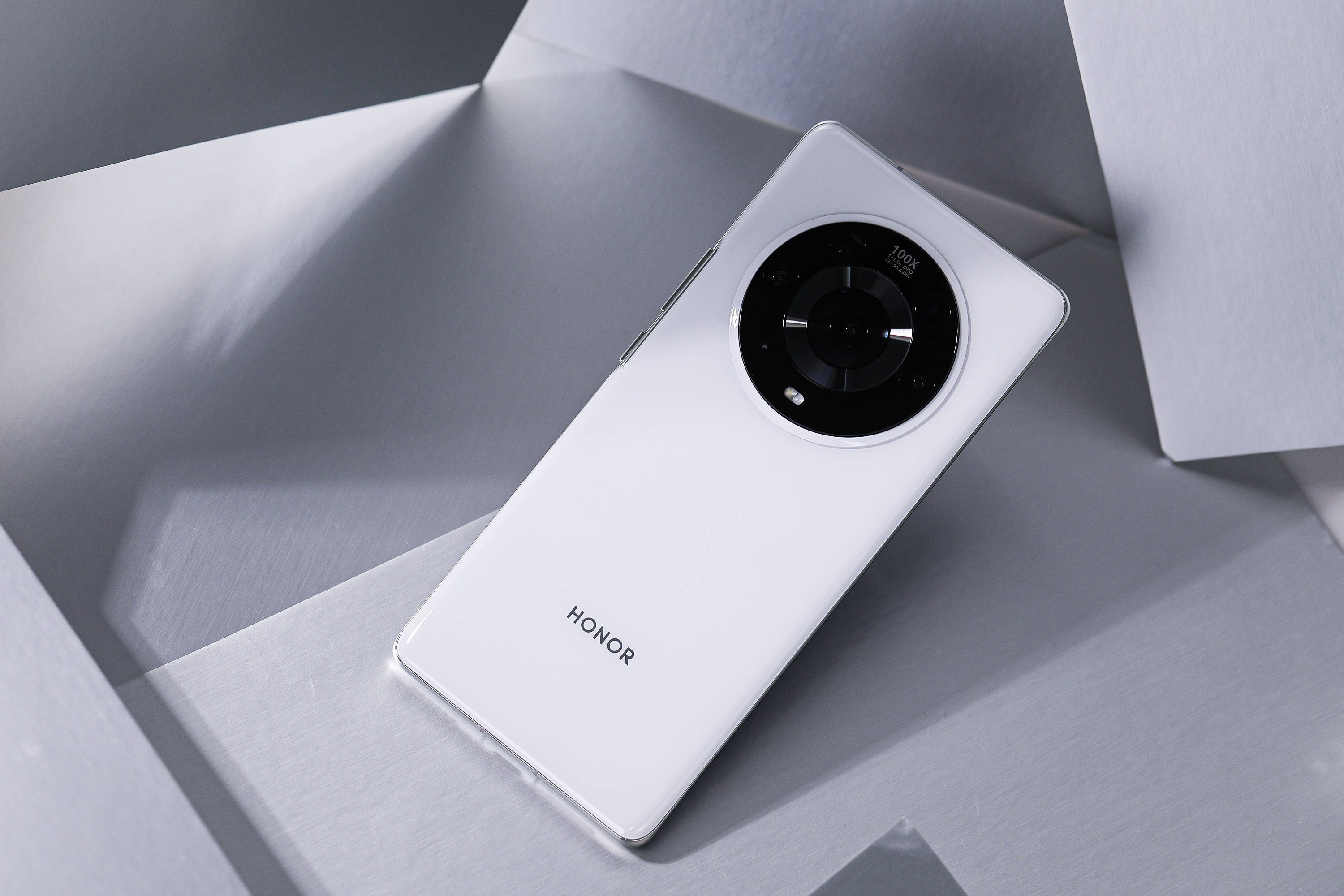 荣耀magic4被曝,荣耀magic4pro突然恢复出厂设置