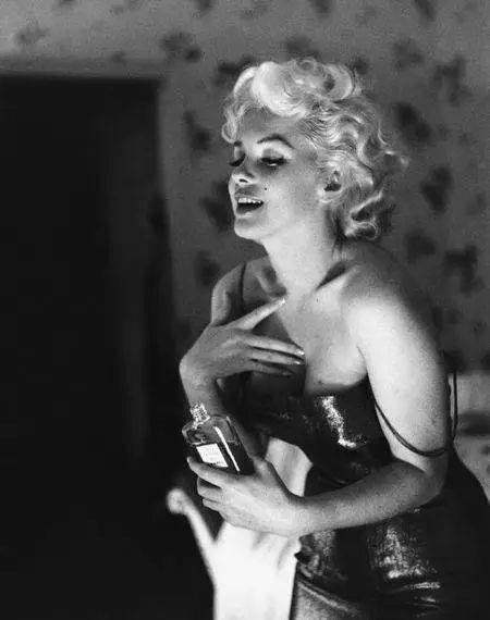 法国香水生产地，香奈儿迪奥诞生于此，两座香水之都有什么来头？