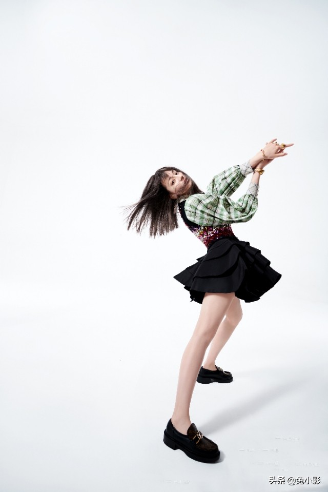 迪丽热巴造型甜美双马尾,迪丽热巴最近发型