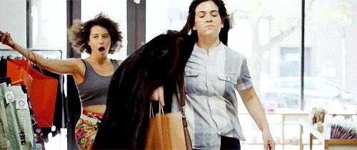 西安工资低大家都是怎么生活的,西安收入多少才够生活