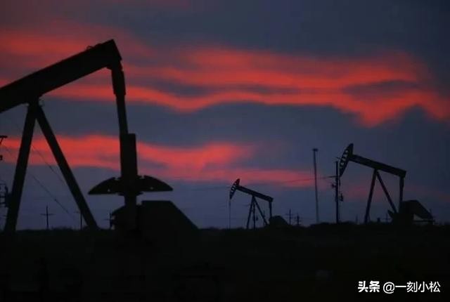 卢布开战后跌了多少,沙特原油价格战股市影响