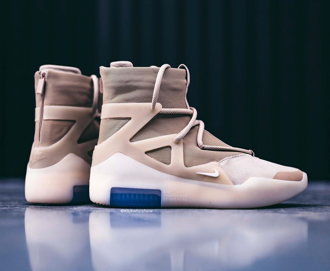 惊了！！某校同学中签无数拿鞋拿到手软