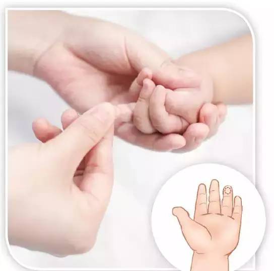 五种退烧按摩手法儿童,物理降温按摩最快最有效方法小孩