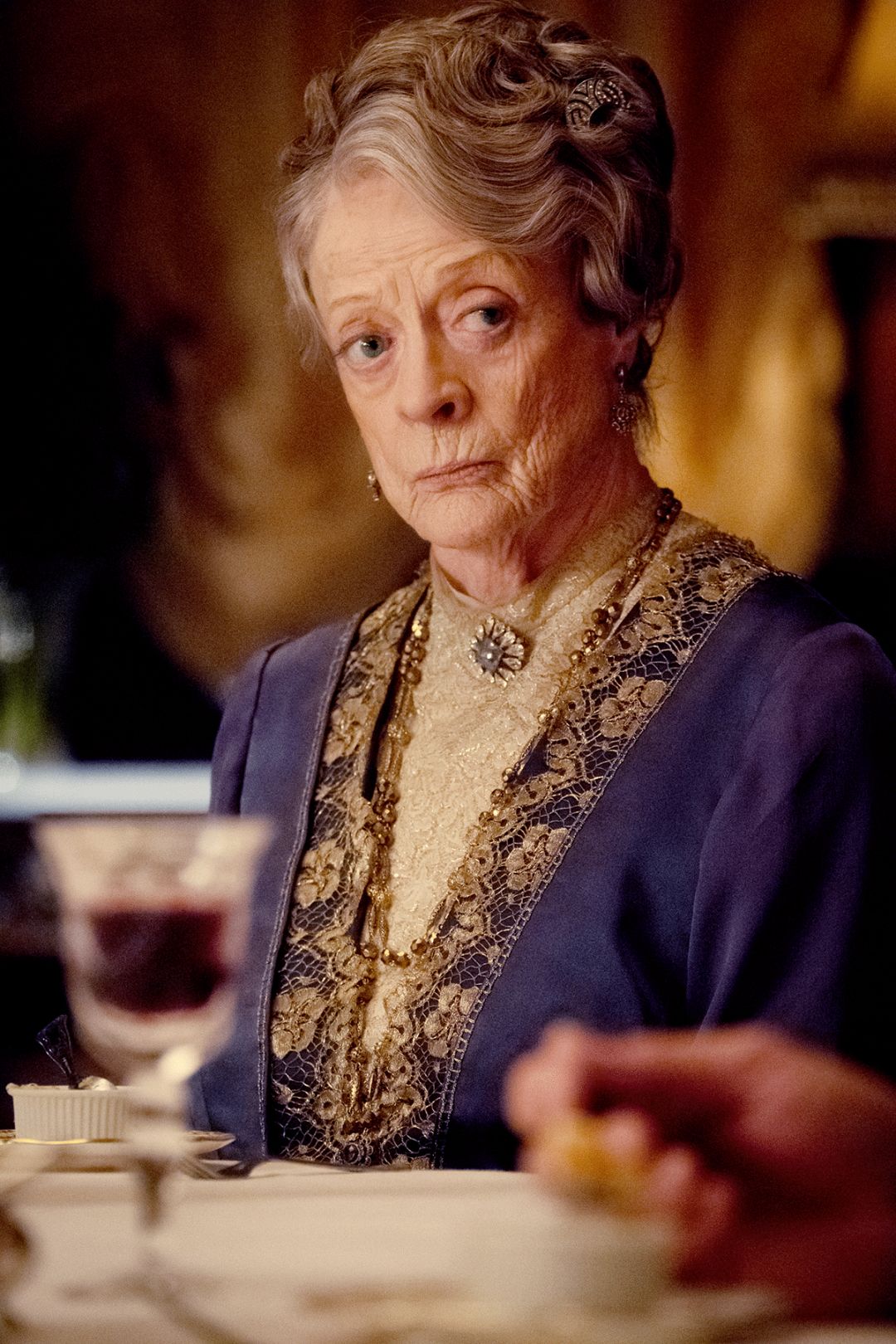 唐顿庄园电影版历史/服饰/珠宝知识点全解析