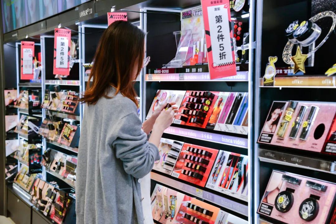 海尚MALL「花漾百出」攻略全曝光，扫货/美食/抽奖一个都不少