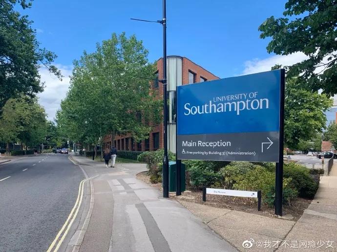 英国留学奢侈品管理专业好申请吗,英国奢侈品管理专业一年费用