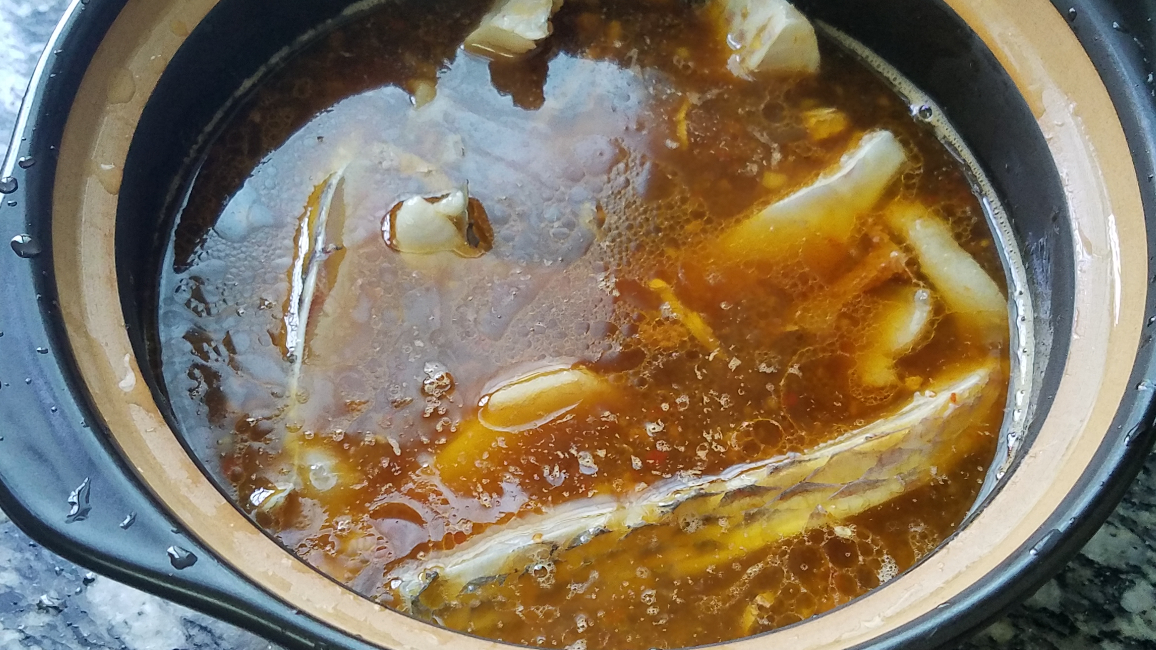 怎么炖鱼豆腐好吃又简单家常做法,江苏连云港豆腐炖鱼的家常做法