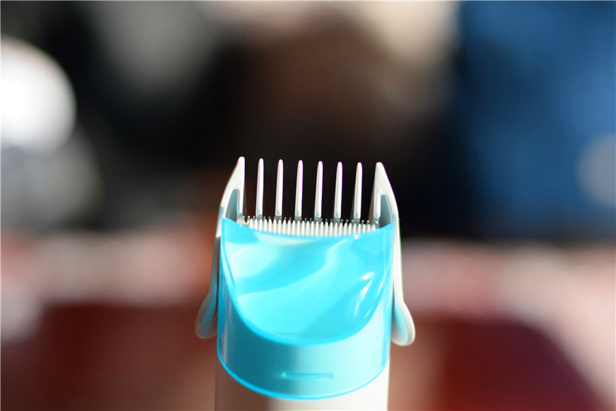 托尼电动理发器使用视频,以爱之名从心开始