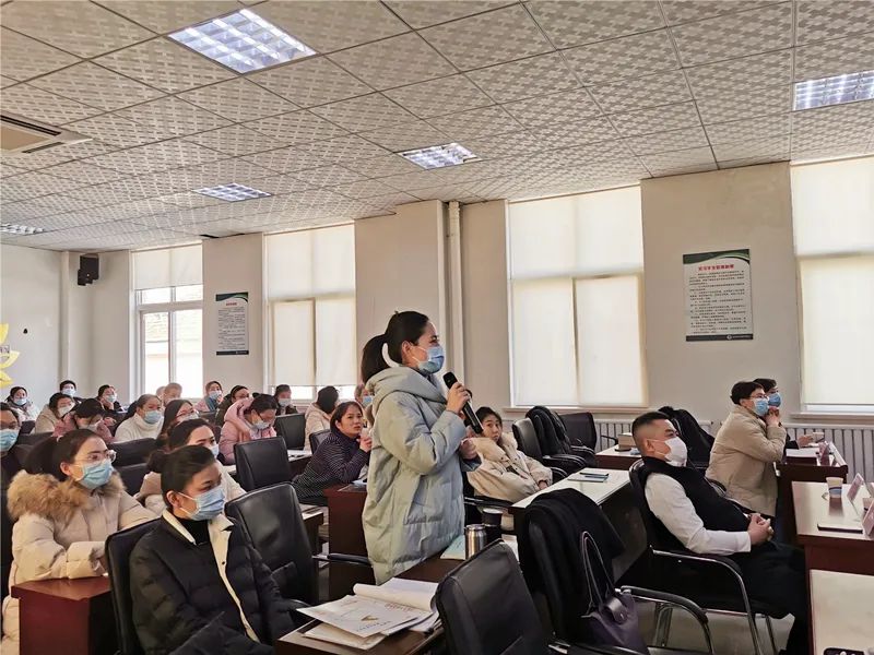 青岛西海岸新区中心医院输液,静脉治疗小组年末总结