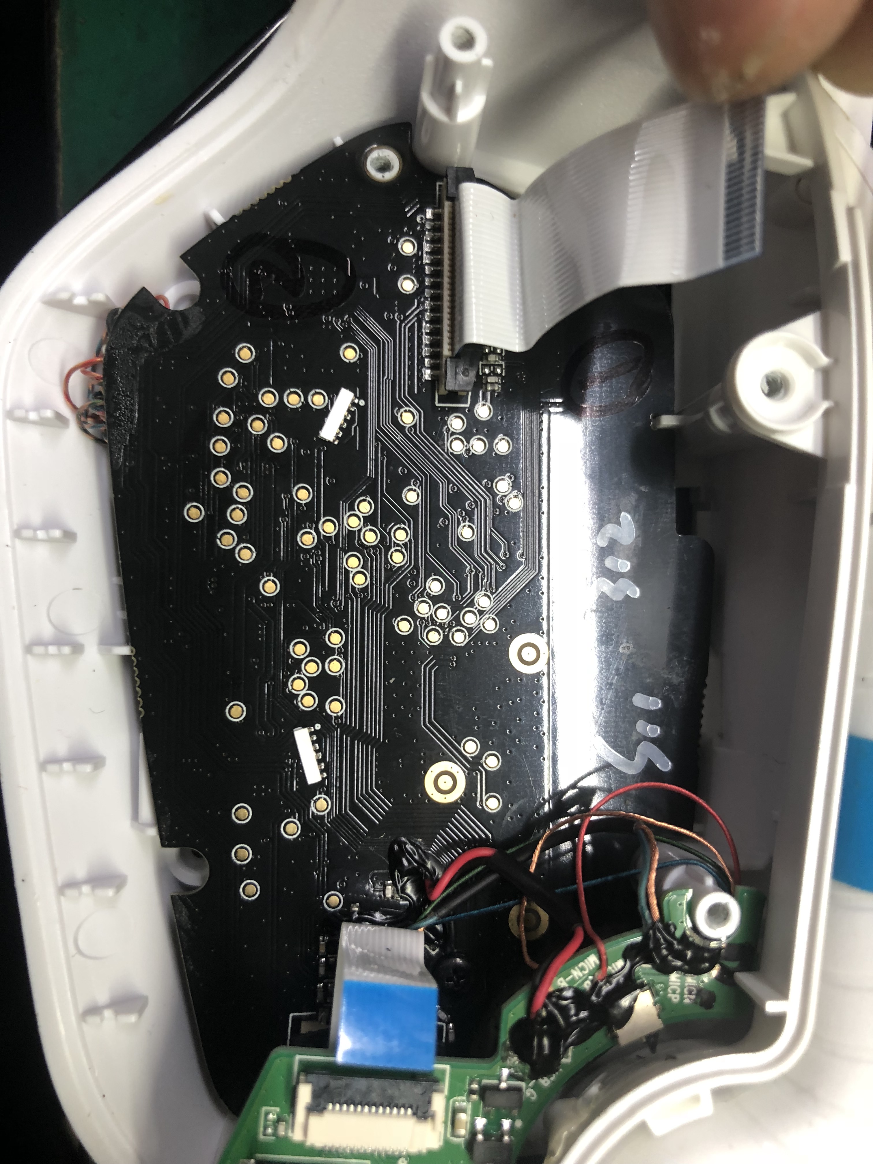 罗技无线耳机g933维修,hyperxcloud2和罗技g933