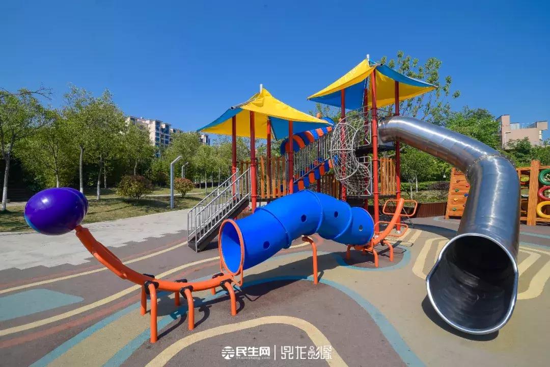 芜湖银湖公园在什么地方,芜湖银湖公园傍晚