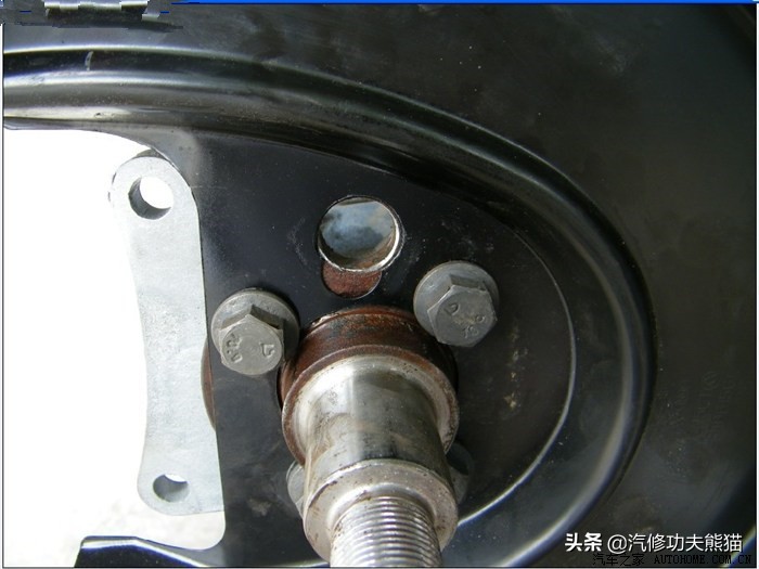 老普桑后轮鼓刹更换视频,老款桑塔纳鼓刹更换视频教程