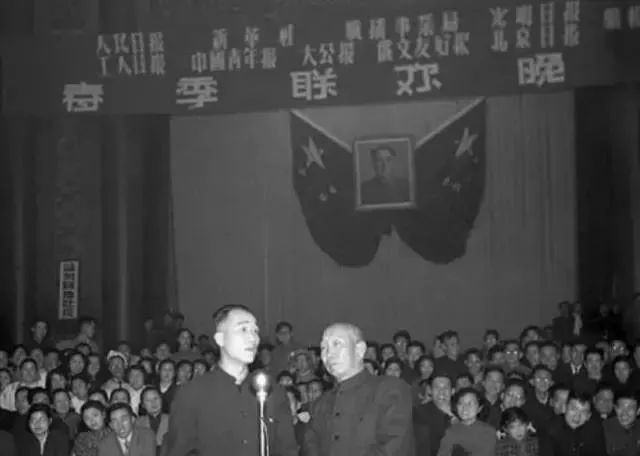 回忆童年8090过年情景,80后回忆童年过年真实视频