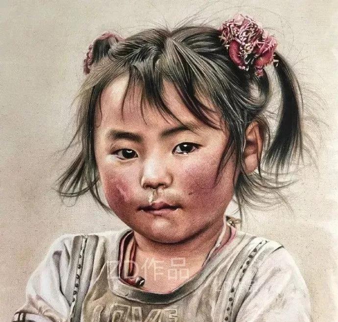 90后小伙用笔画画,九零后小伙靠画肖像漫画走红网络