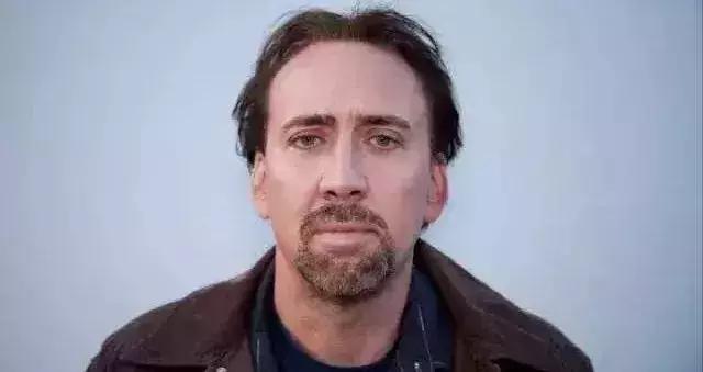 坐拥15座豪宅,50辆豪车,只会用钱哄女人却被绿的悲情影帝