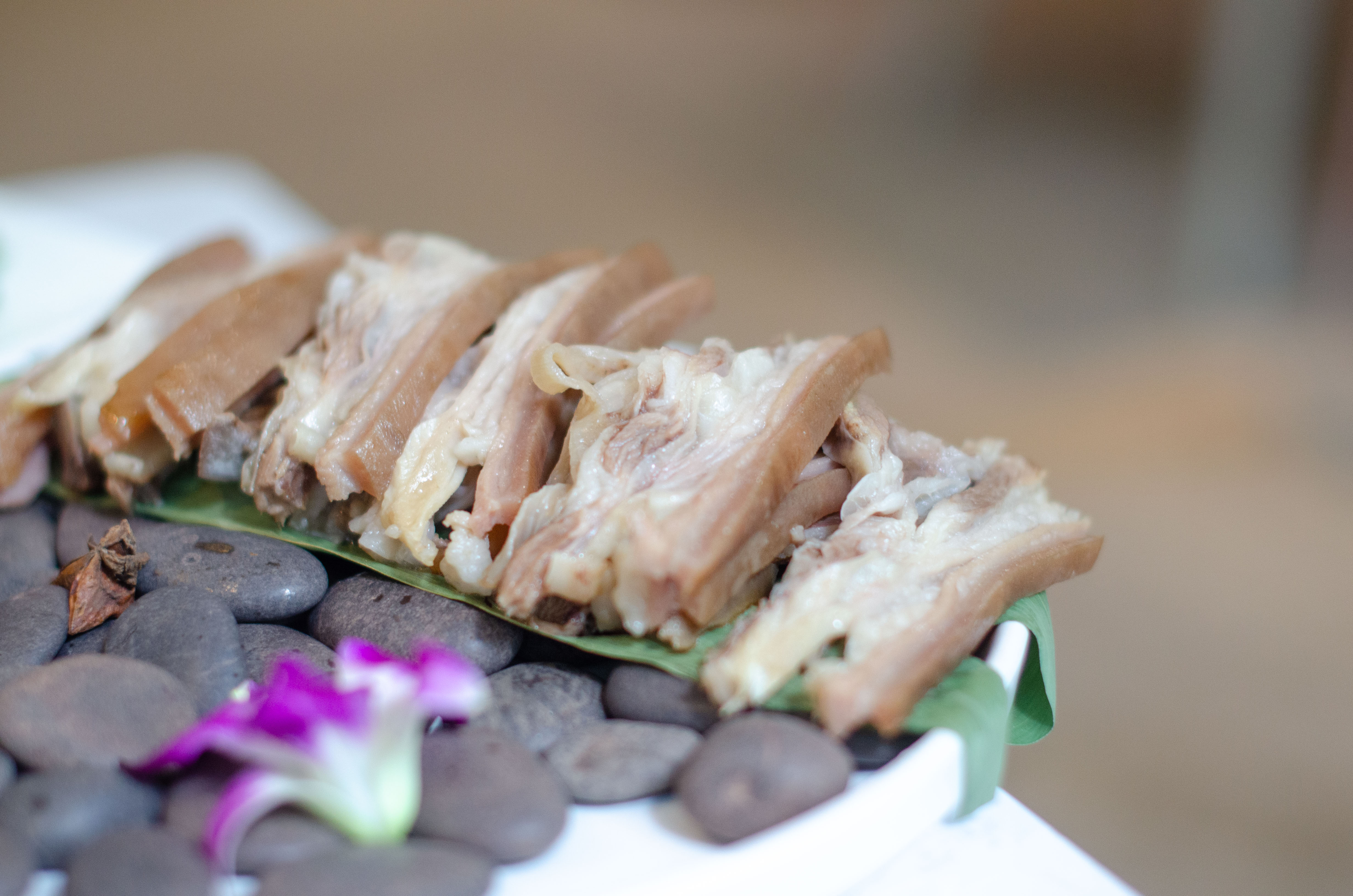 三亚游客吃饭被宰事件,三亚吃海鲜被宰