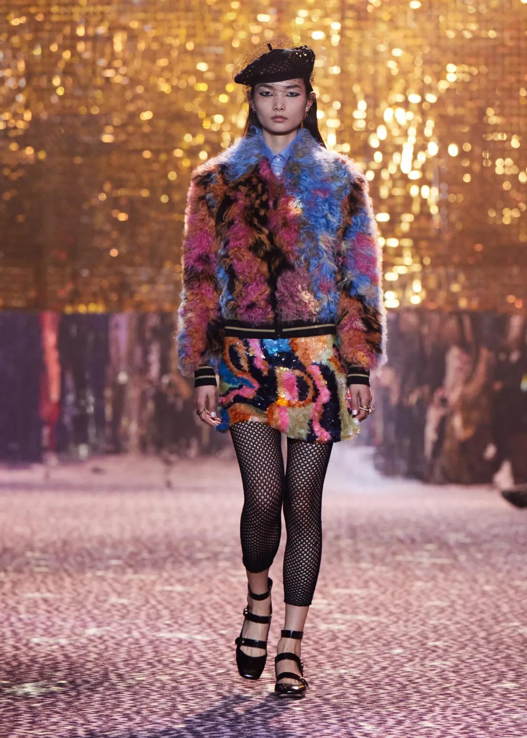 迪奥dior2020走秀冬季款运动鞋,dior2012春夏走秀视频完整版