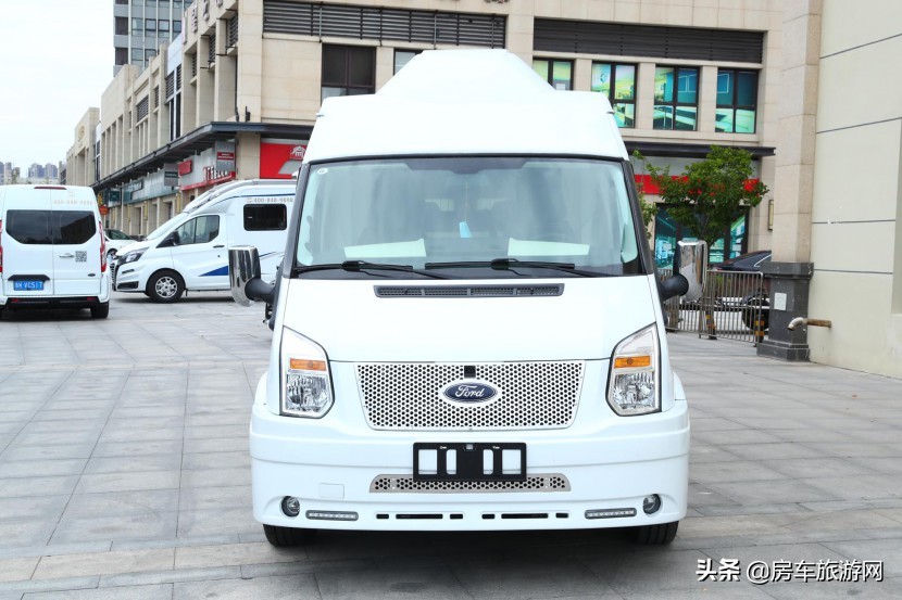 福客特进口福特商旅房车,福客特四驱越野商务单人房车