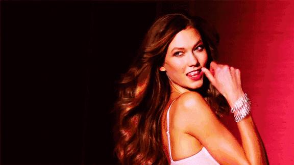 脱发头皮干用什么洗发水最好,头皮油秃头用什么洗发水