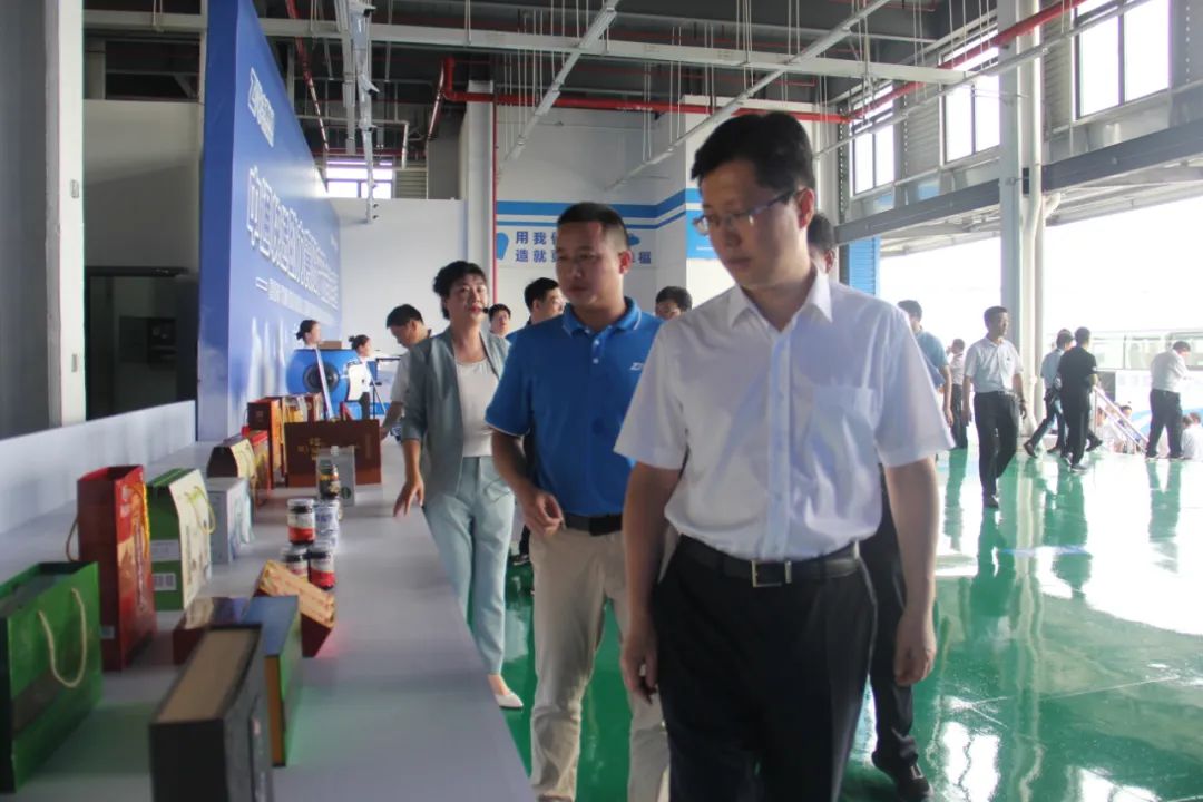 中通鄂西北中心项目在襄阳第二季度拉练评比中得分居服务行业第一