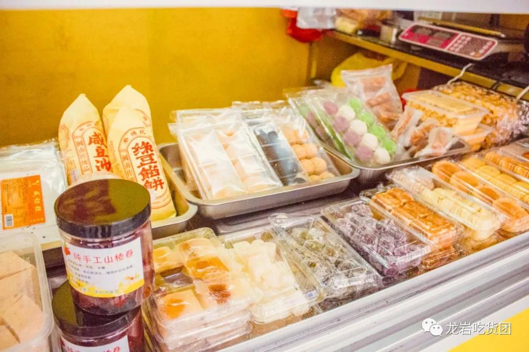 重庆渝北龙兴广场附近购物商场,前方到站工贸