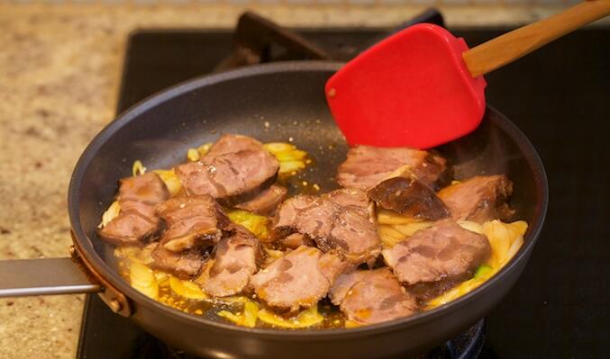 正宗襄阳牛肉面是什么样的面,一碗真正的牛肉面视频