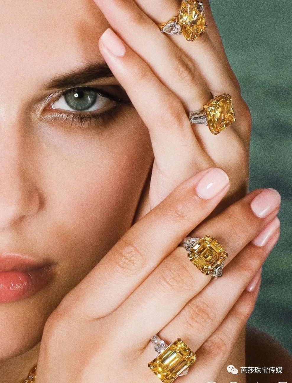 2021流行色亮丽黄太难穿？一件珠宝让你时髦一整年