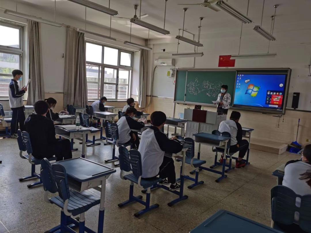 北京市航天中学：做有大爱勇担当的航中人