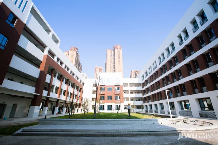 湖南师大附属步步高新天地小学,步步高新天地学校