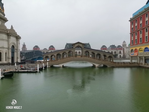 magic2值不值得换屏幕总成,荣耀magic2内屏坏了值不值得修