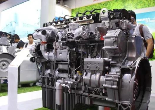 潍柴｜康明斯|玉柴15L发动机比拼！最大680马力，谁是动力之王？