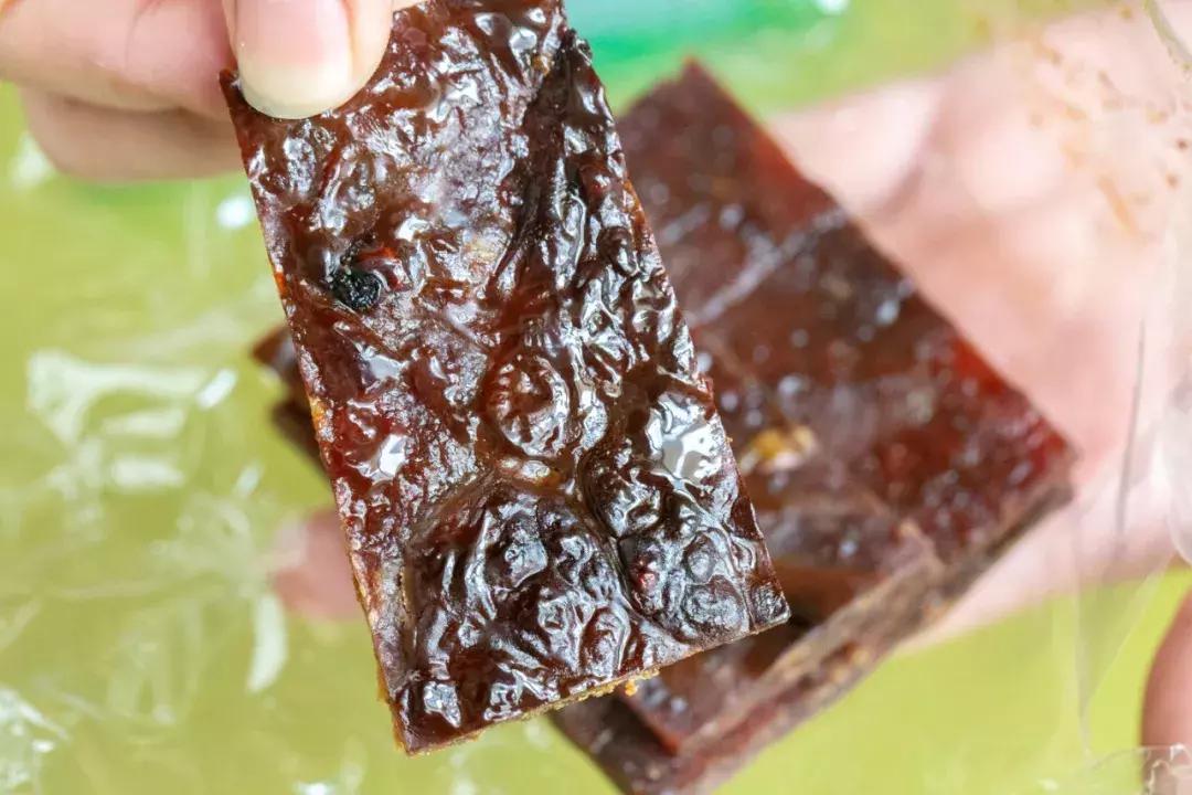 深度种草|香港宝藏零食陈意斋，又让我们拆了三千的快递……