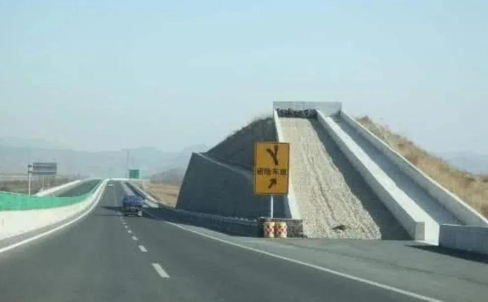 限速120开多少不会被扣分,高速限速110扣分标准