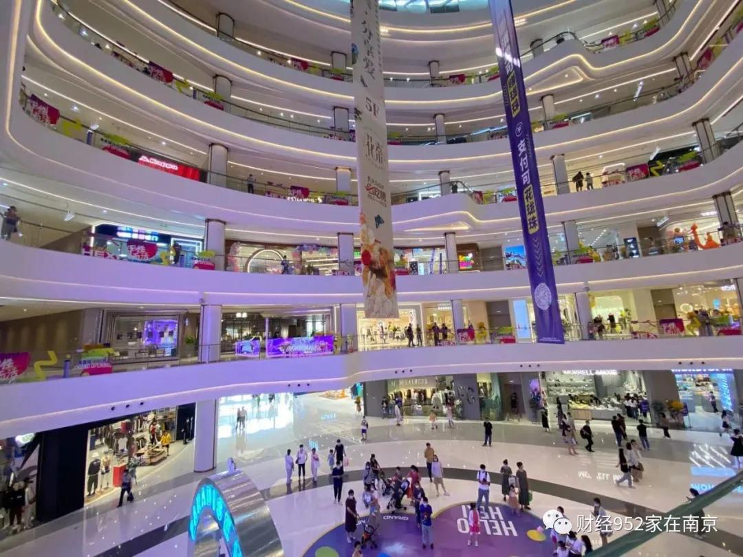 从千呼万唤到稀稀拉拉,南京南站商业一开业就入秋?