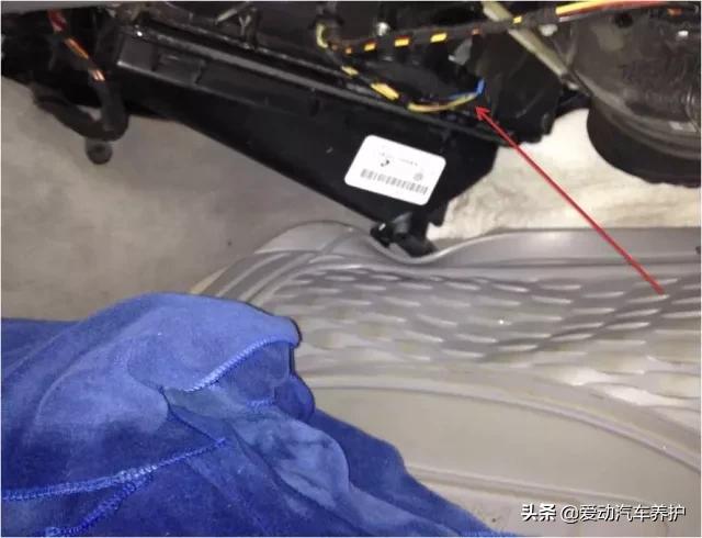 清洗空调蒸发箱的季节,怎么自己动手清洗汽车空调蒸发箱