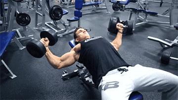 下胸肌薄弱可不可以优先训练,针对上胸薄弱的胸肌训练计划