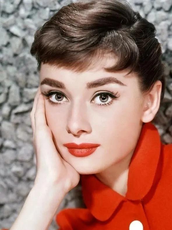 野生眉流行吗,野生眉和小欧眉的对比图