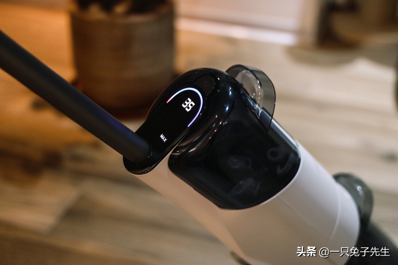 石头智能双刷洗地机t8,石头u10和uwant洗地机测评