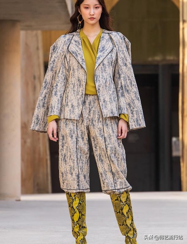 2021首尔秋冬时装周,2021年国际时装周女装