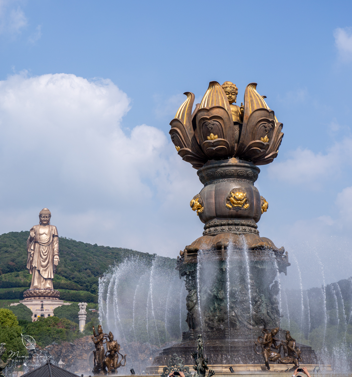 无锡灵山大佛抱佛脚视频,无锡灵山抱佛脚排队多久