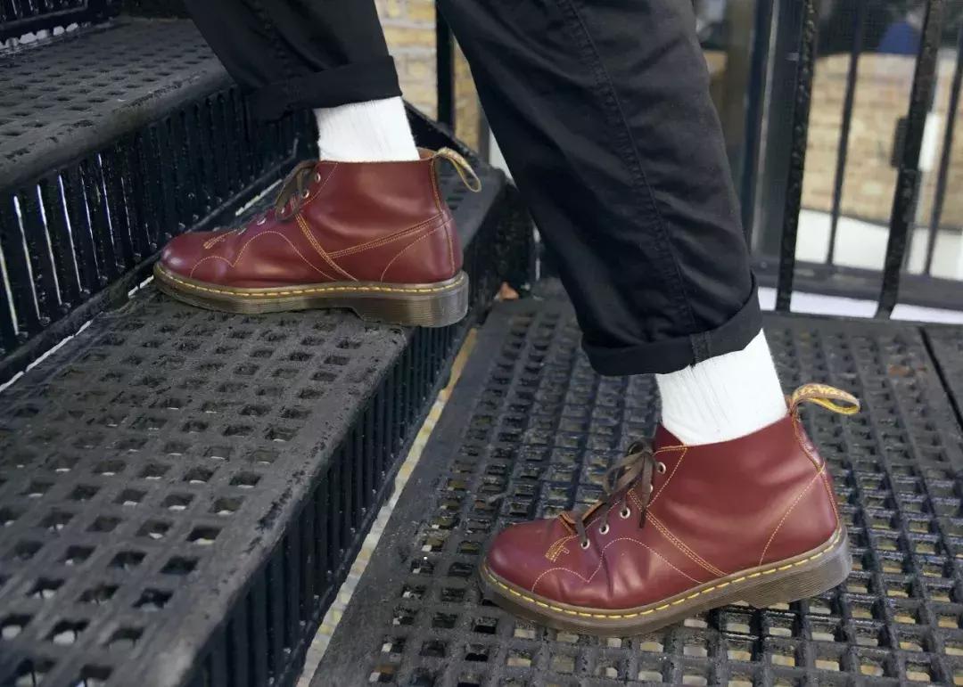 白袜子真的很白吗,白袜子吸引力很大吗