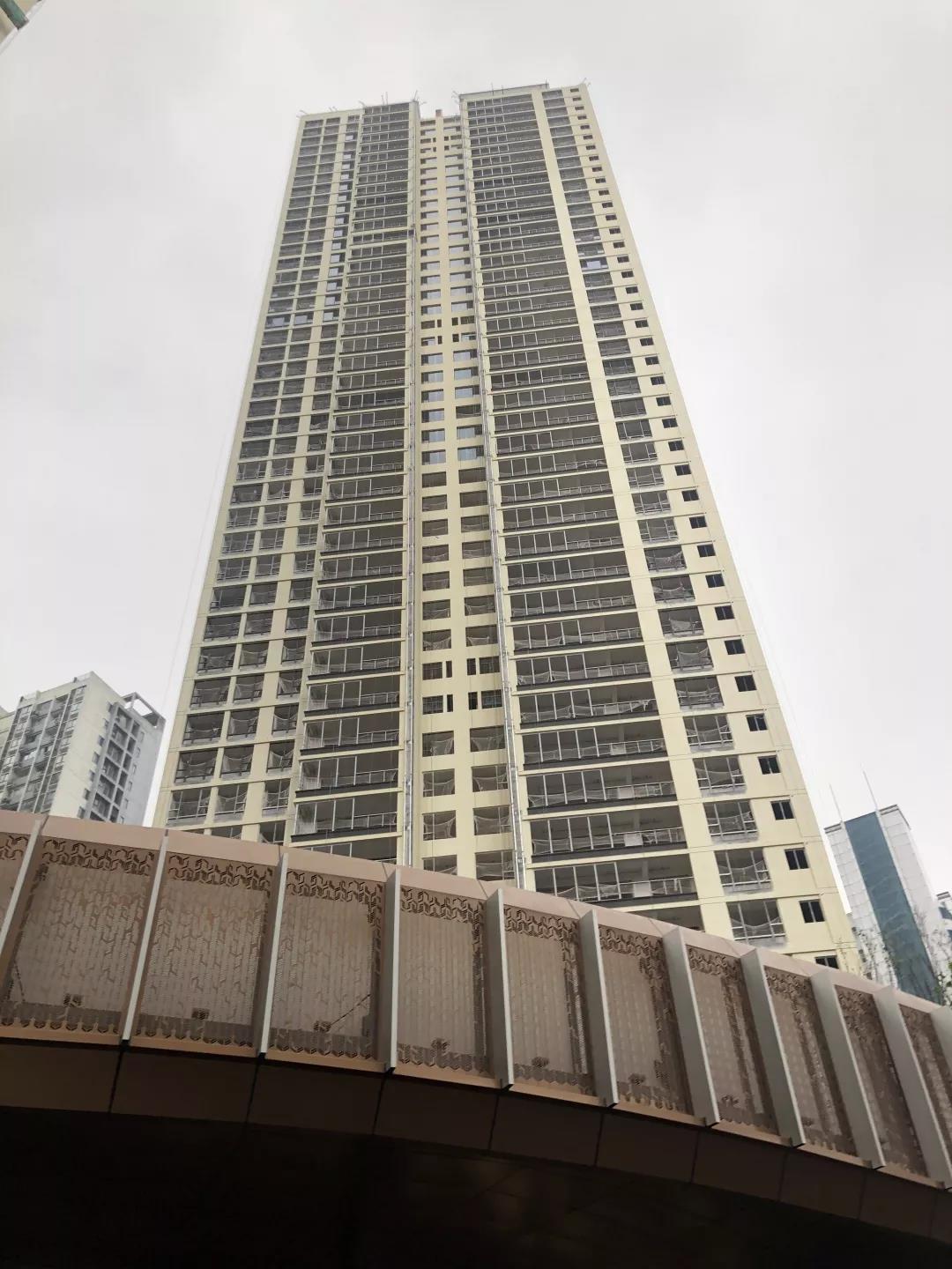 「这房值吗」扶摇直上，雲镜大坪