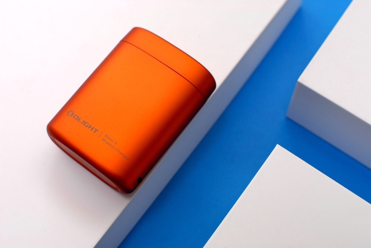 baton手电筒测评,傲雷baton3强光手电体验