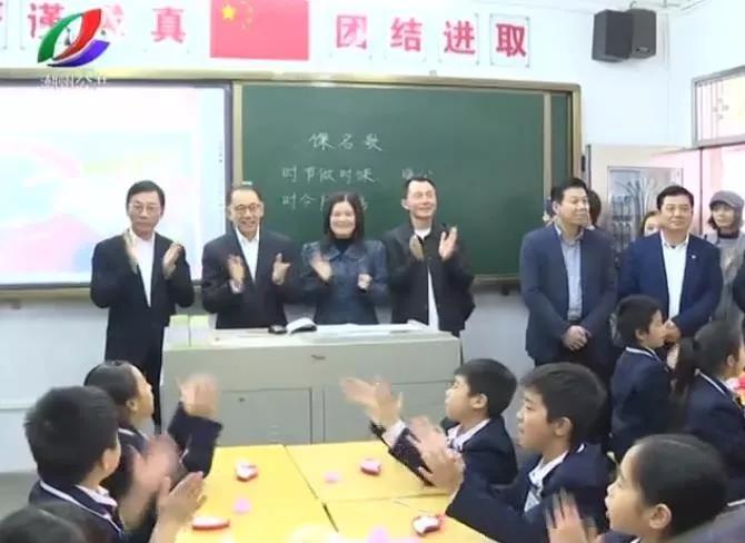 香港娱乐骄子杨受成家族“分业分工不分家”的代际传承